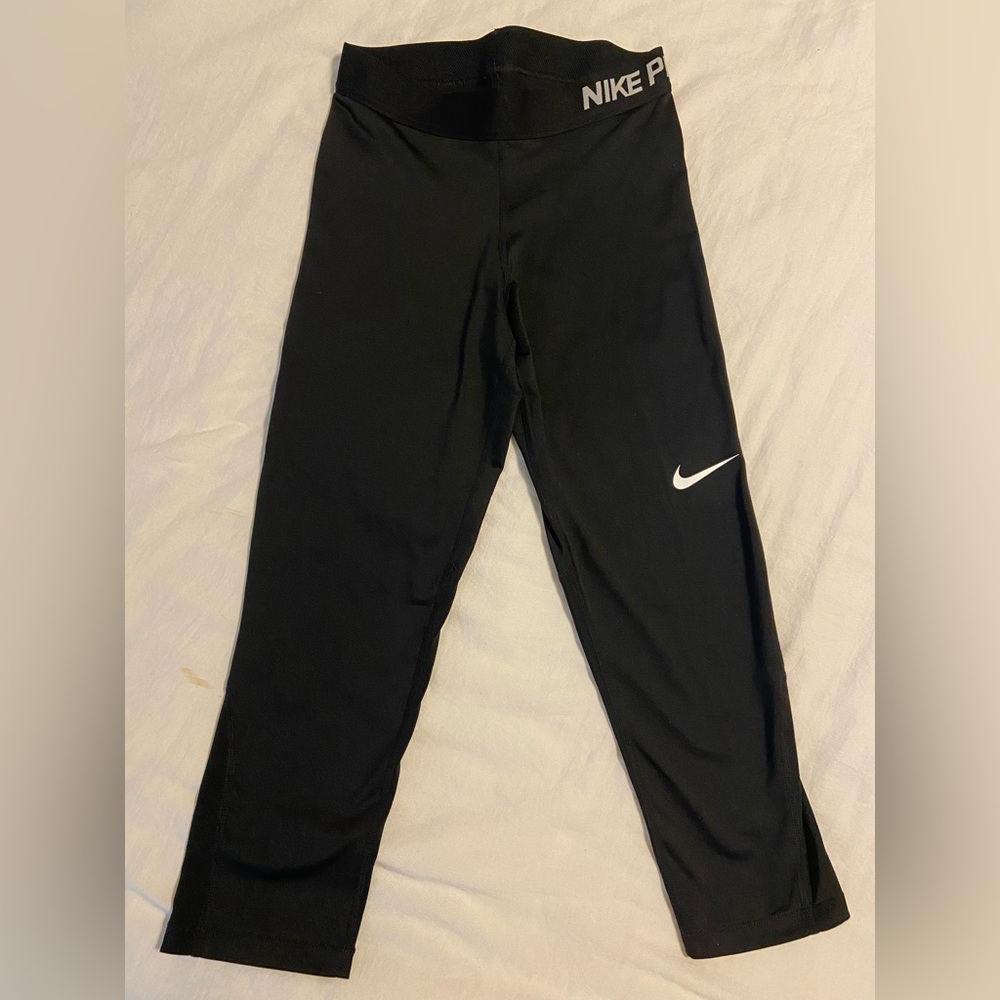 Black Nike Crop Workout Pants EUC Size S